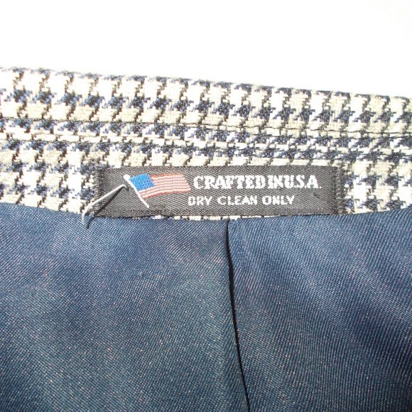 EUC Men's lined Navy sport jacket, size 46 R - Picture 6 of 7